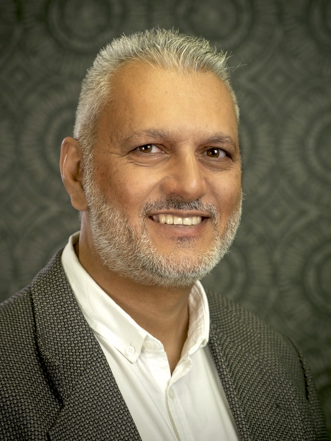 Nazeem_Ebrahim_Author_Portrait